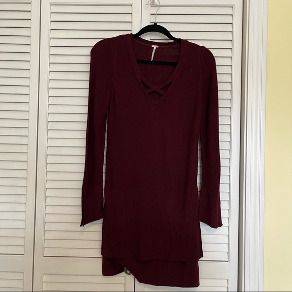 🎉HP🎉 Free People criss cross burgundy sweater - Picture 3 of 13
